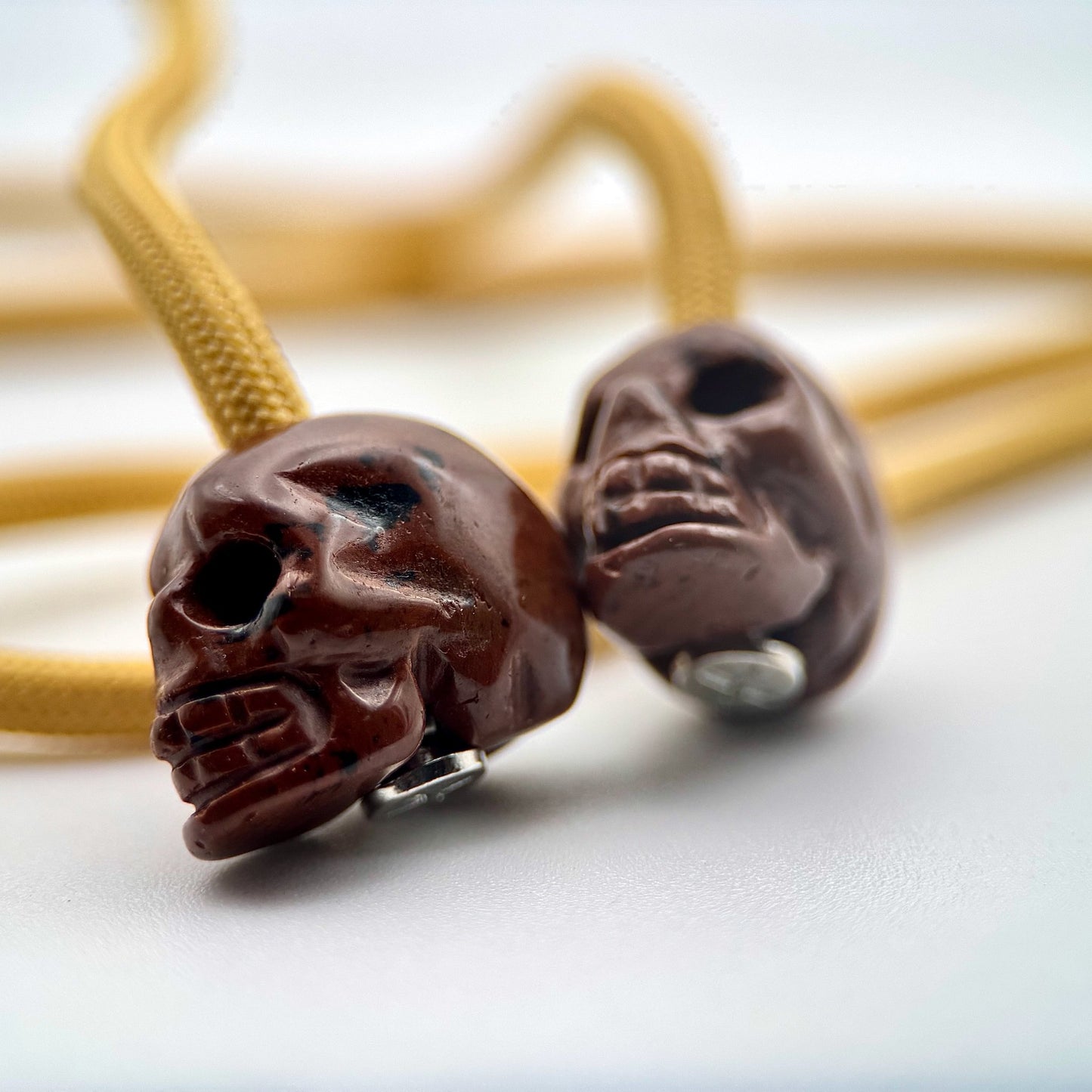 HOODIE CHARMS - Série Skull Stones – Perle pour Cordon de Hoodie - Hoodie Charms - Jaspe Rouge