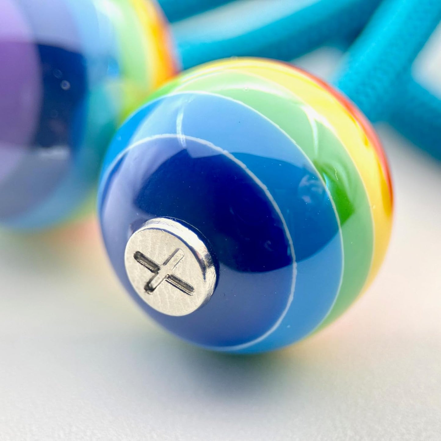 HOODIE CHARMS – Série Rainbow Pop – Perles de Personnalisation pour Cordon de Sweat à Capuche – Design Futuriste et Minimal – Accessoire Unisexe pour Hoodie, Streetwear et Mode Urbaine