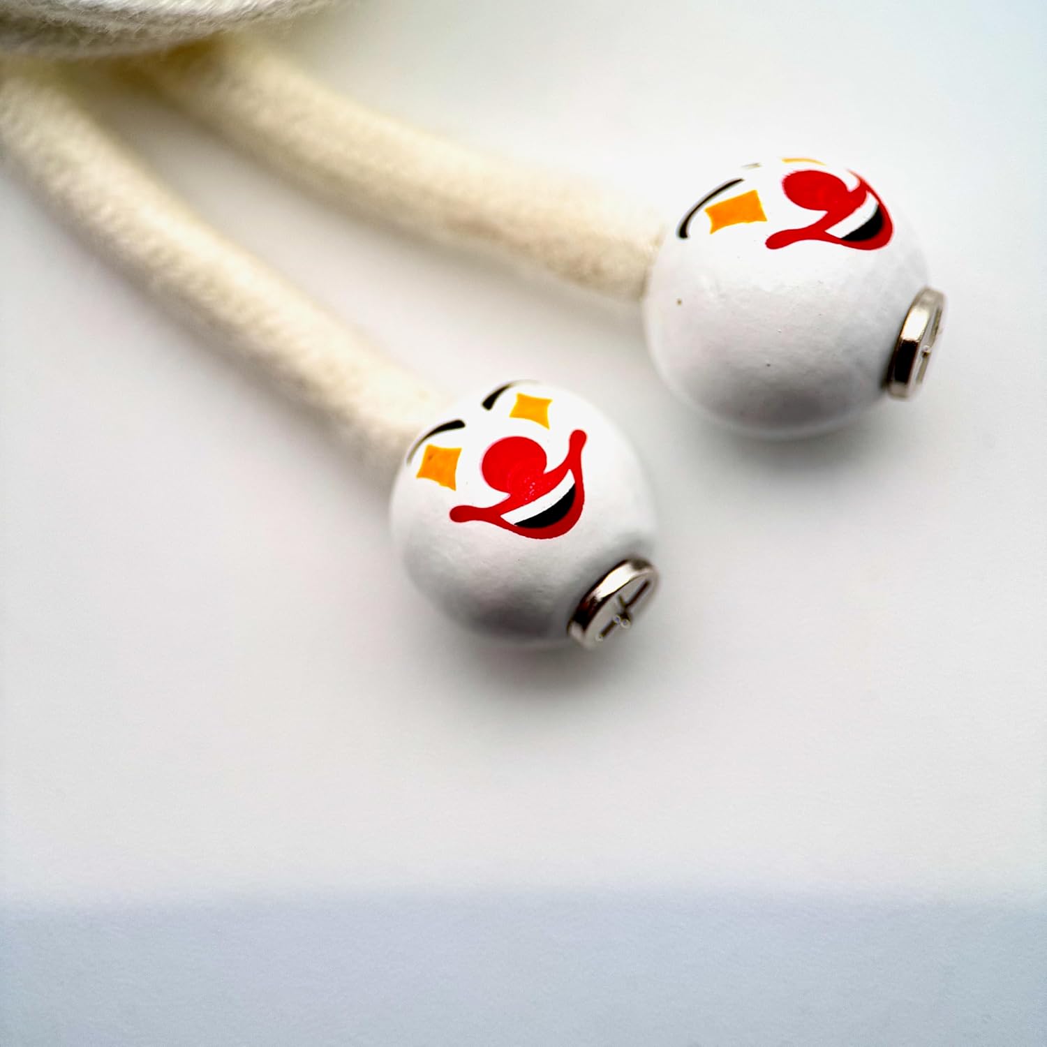 HOODIE CHARMS – Série EMOJY – Perles de Personnalisation pour Cordon de Sweat à Capuche – Design Fun et Expressif – Accessoire Unisexe pour Hoodie, Streetwear et Mood du Jour