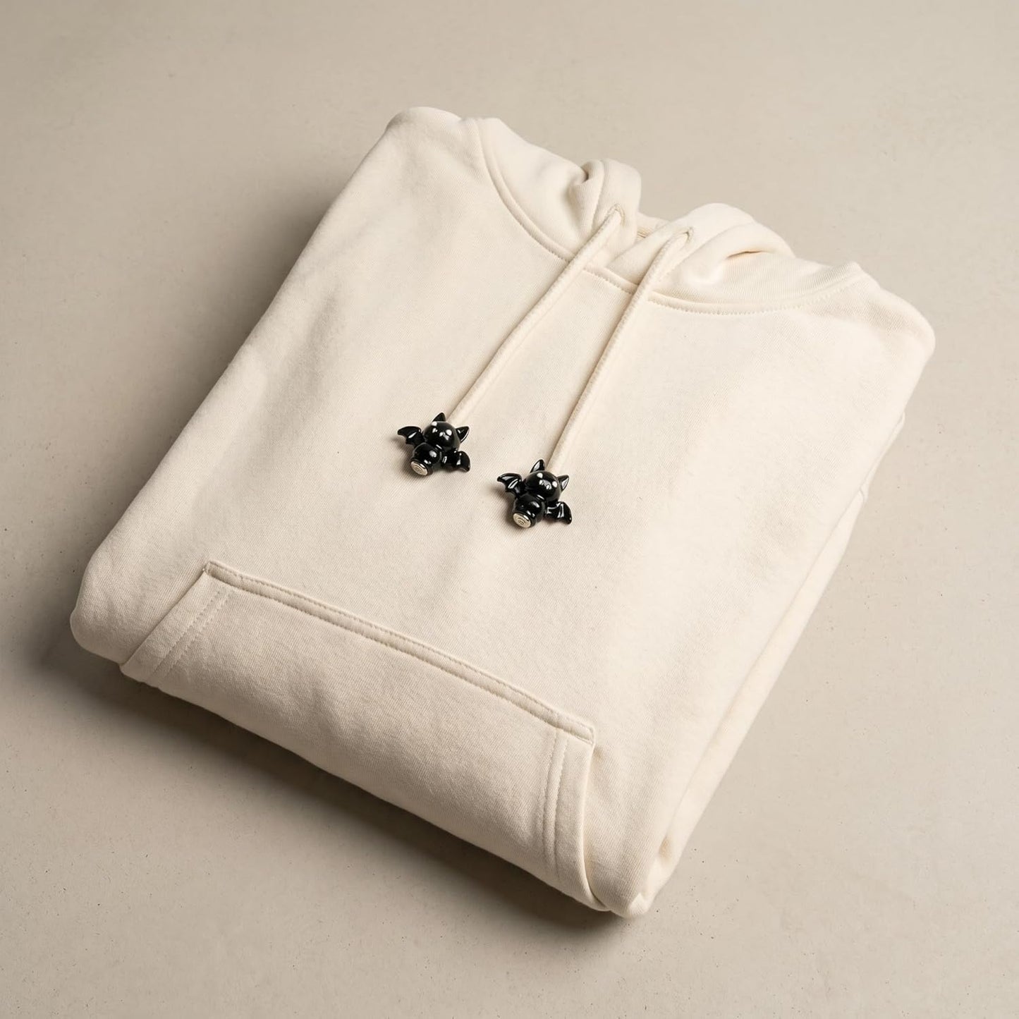 Série Batpop – Perles de Personnalisation pour Cordon de Sweat à Capuche – Design Sportif Brillant – Accessoire Unisexe pour Hoodie, Streetwear et Mode Urbaine