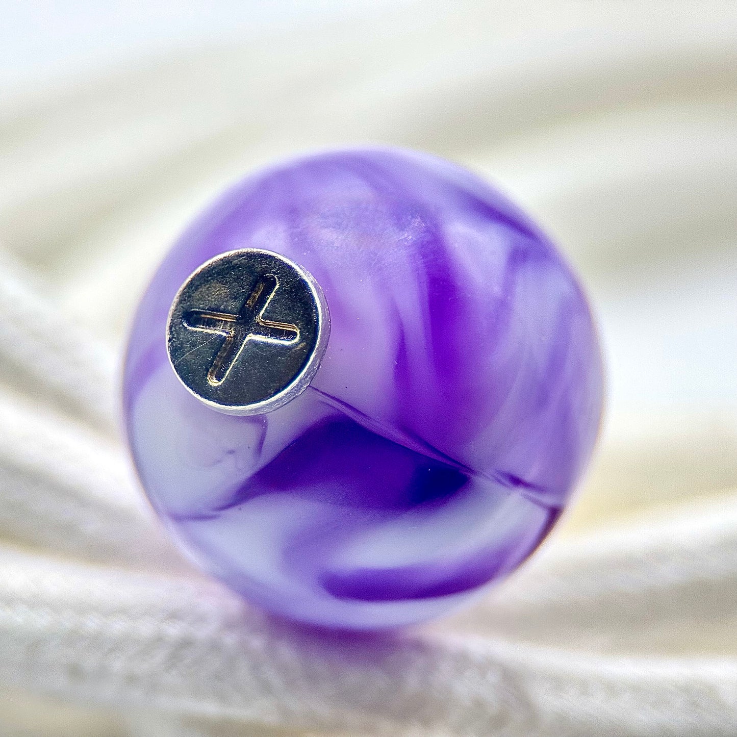 HOODIE CHARMS – Série Neon Core – Perles de Personnalisation pour Cordon de Sweat à Capuche – Design Futuriste et Minimal – Accessoire Unisexe pour Hoodie, Streetwear et Mode Urbaine