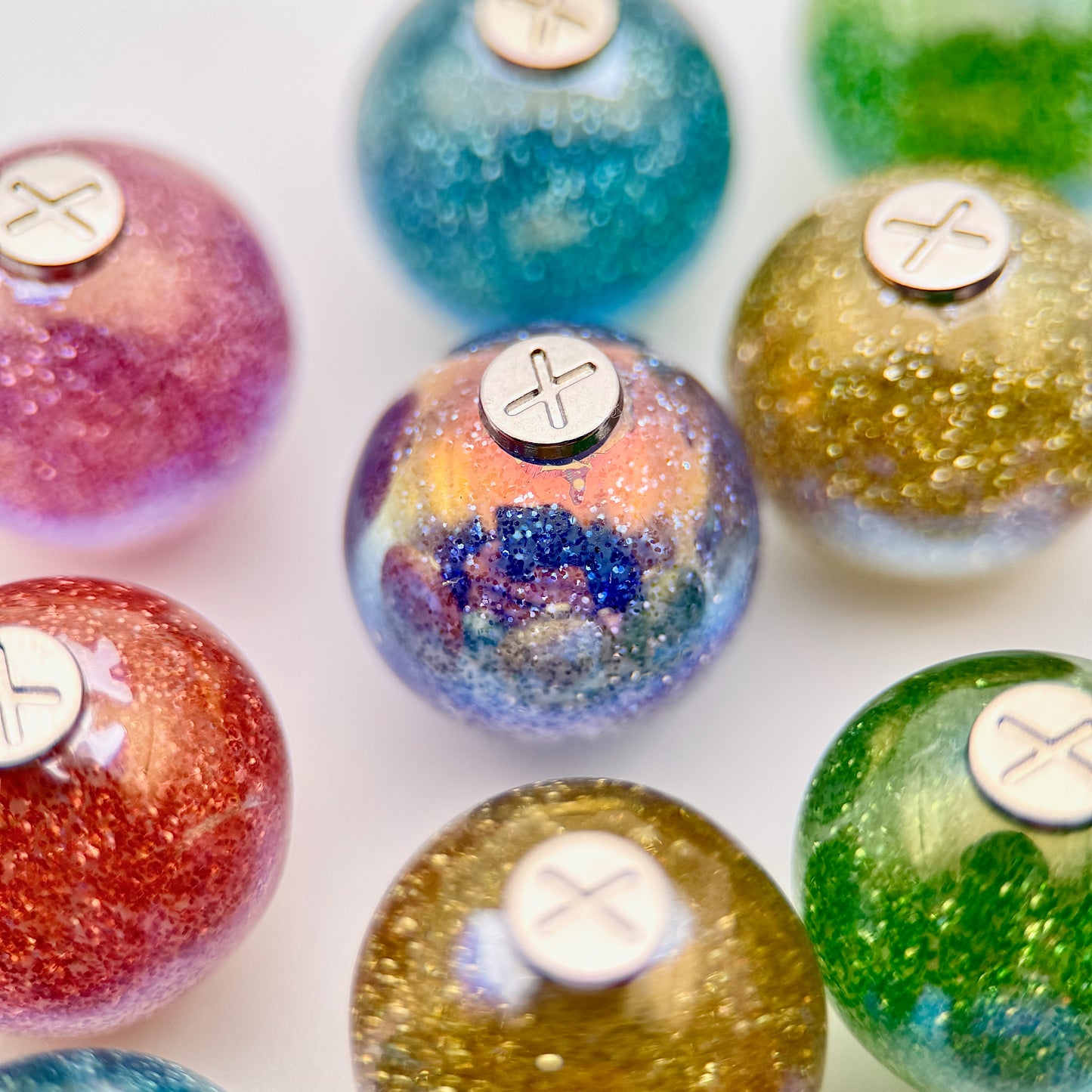 Série Galaxy – Perles de Personnalisation pour Cordon de Sweat à Capuche – Design Futuriste et Minimal – Accessoire Unisexe pour Hoodie, Streetwear et Mode Urbaine