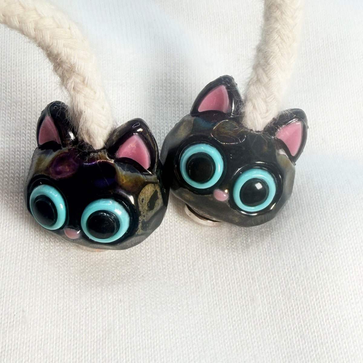 HOODIE CHARMS®- Pixel Cat – Hoodie beads