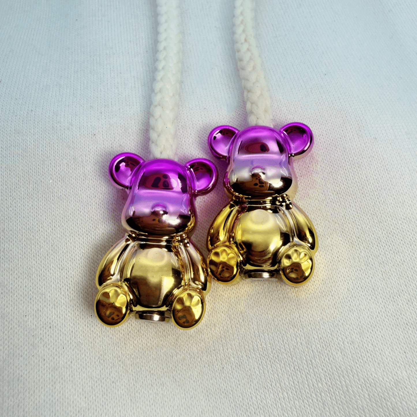 Hoodie Charms – Bubble Bear - Perles de Hoodie - Hoodie Charms - Chrome Violet-Gold