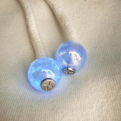 HOODIE CHARMS® Glow Pop – Charms phosphorescents pour cordons - Hoodie Charms - Bleu Ciel