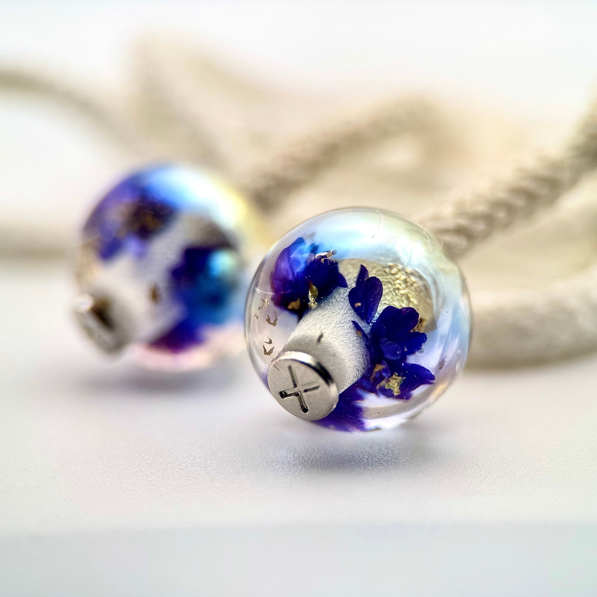 HOODIE CHARMS – Modèle Eternal Bloom – Perle pour Cordon de Hoodie - Hoodie Charms - Fushia