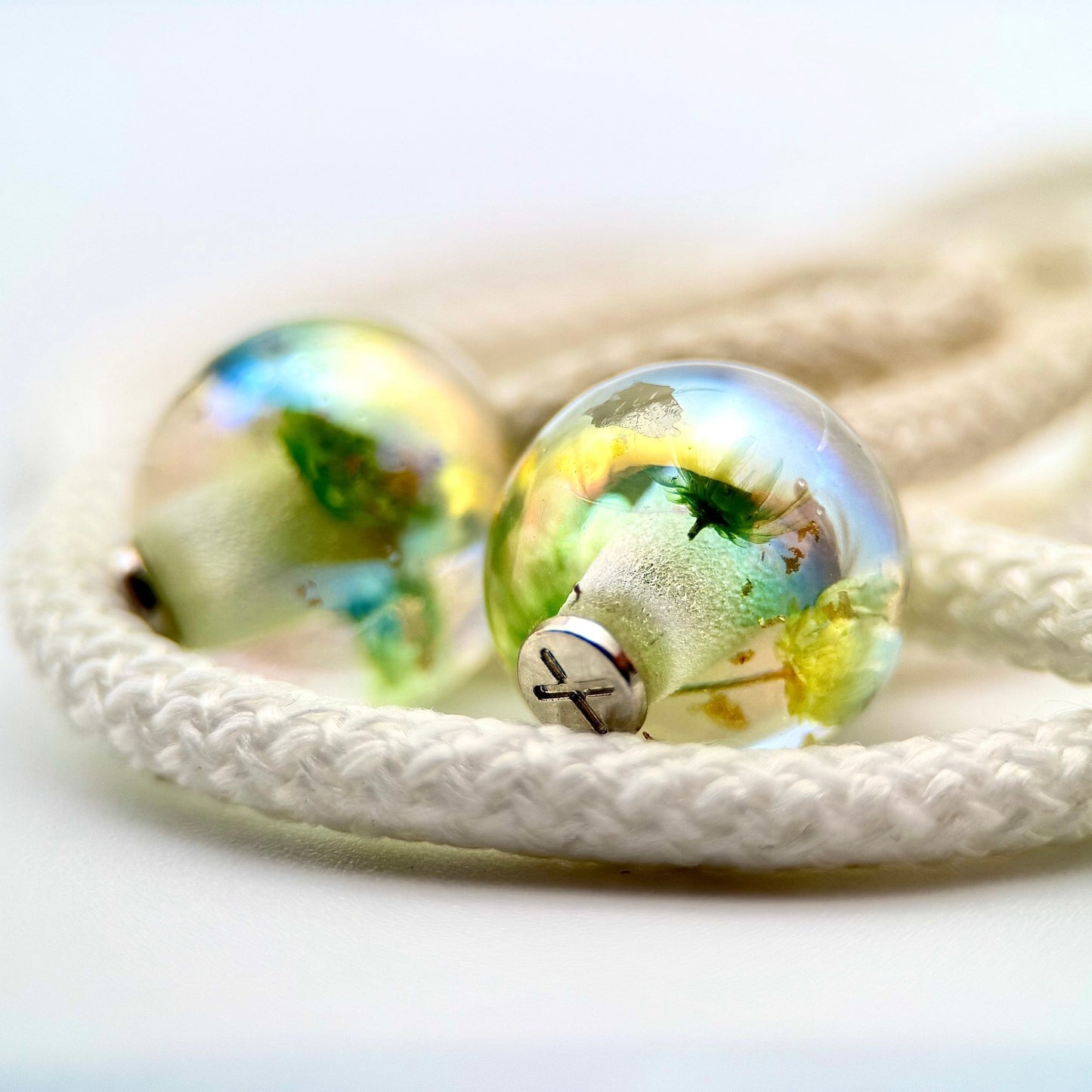 HOODIE CHARMS – Modèle Eternal Bloom – Perle pour Cordon de Hoodie - Hoodie Charms - Violet