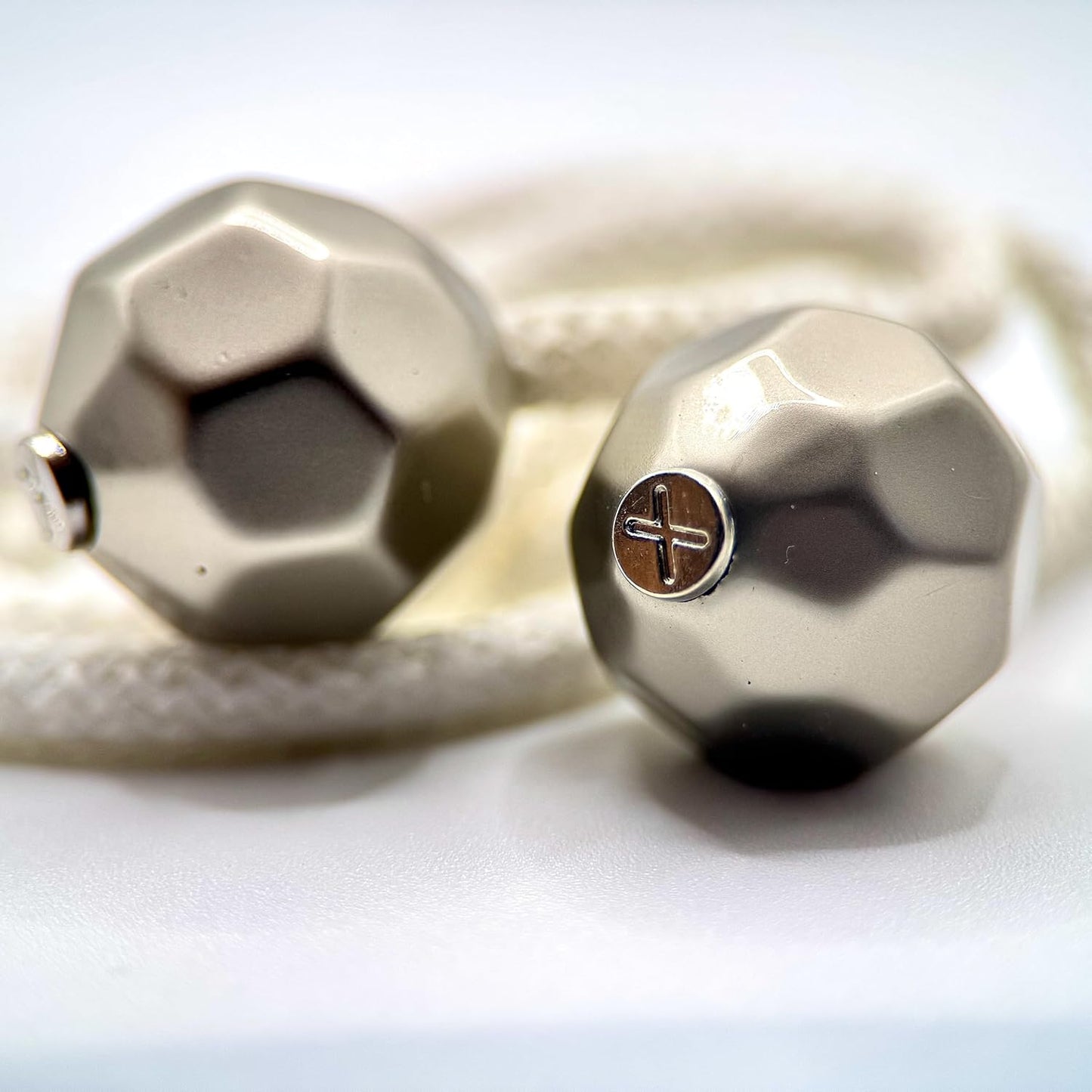 HOODIE CHARMS – Série Diamond – Perle pour Cordon de Hoodie - Hoodie Charms - Argent