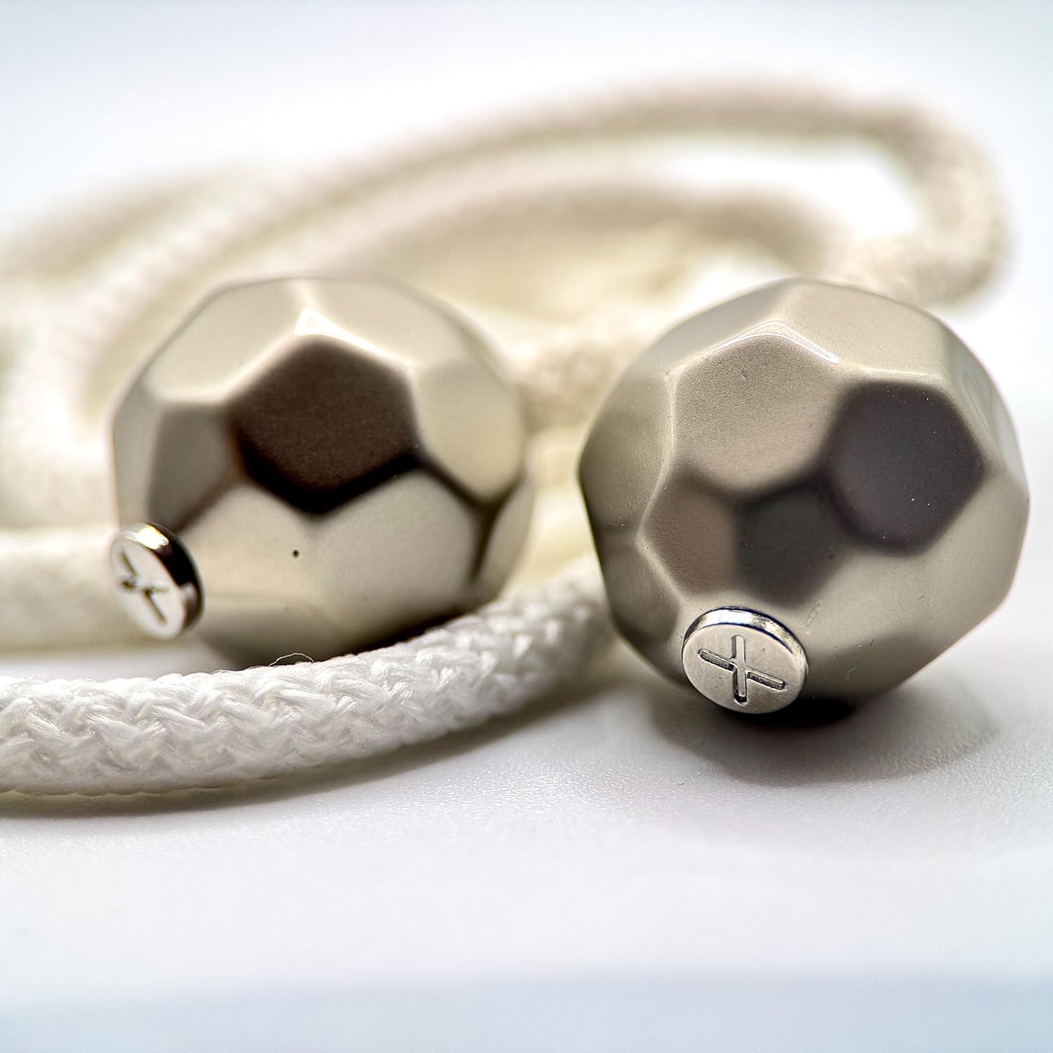 HOODIE CHARMS – Série Diamond – Perle pour Cordon de Hoodie - Hoodie Charms - Argent