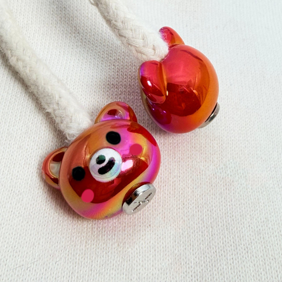 Hoodie Charms - Série Pearl Bear – Perles de Hoodie - Hoodie Charms - Red