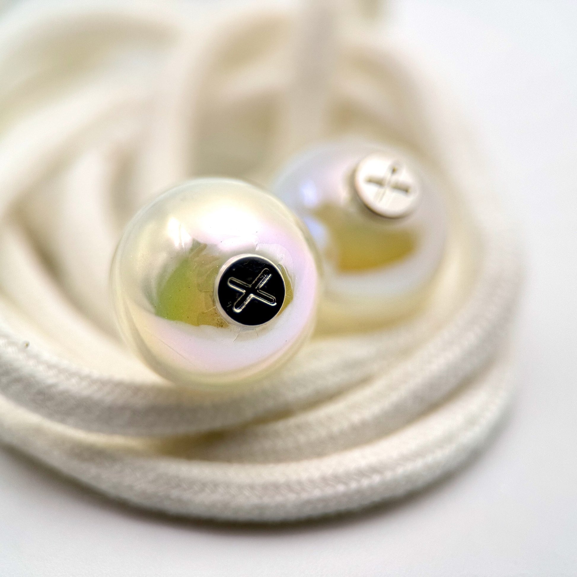 HOODIE CHARMS – Série Pearl Glow – Perle pour Cordon de Hoodie - Hoodie Charms - Blanc