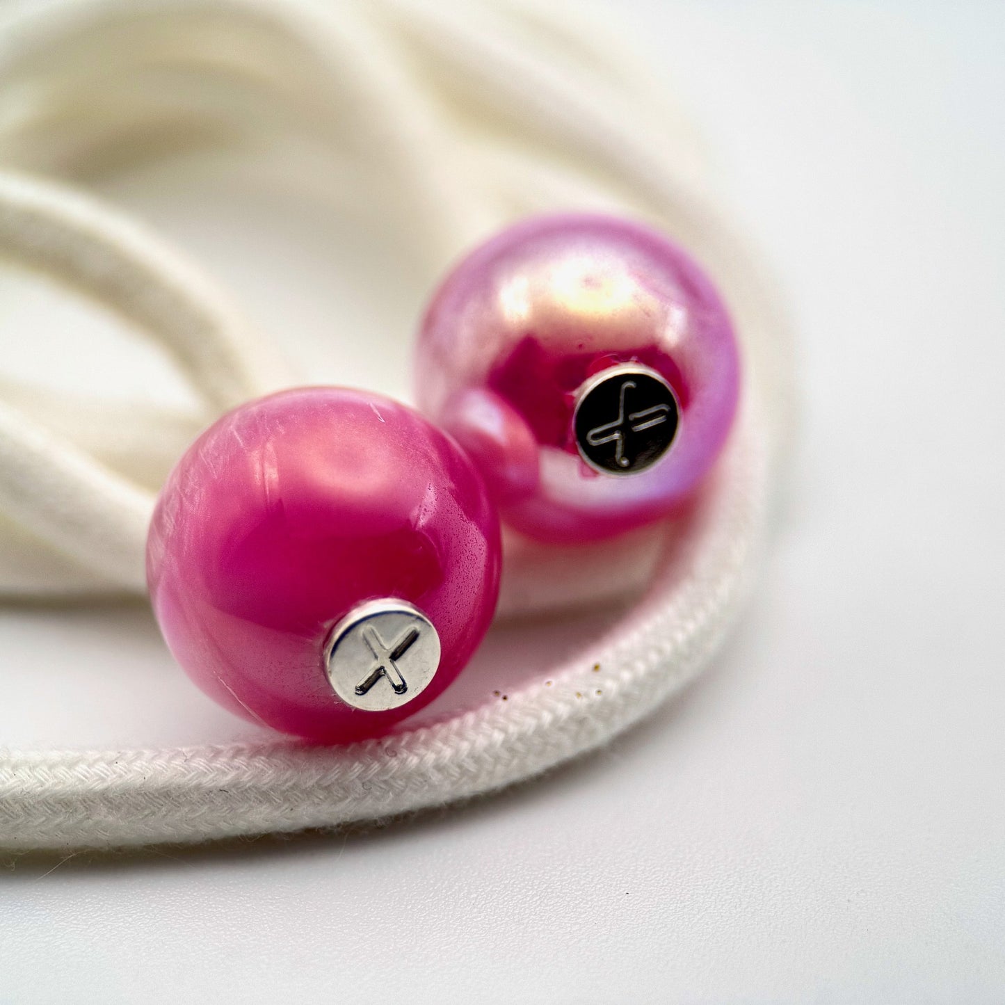 HOODIE CHARMS – Série Pearl Glow – Perle pour Cordon de Hoodie - Hoodie Charms - Rose