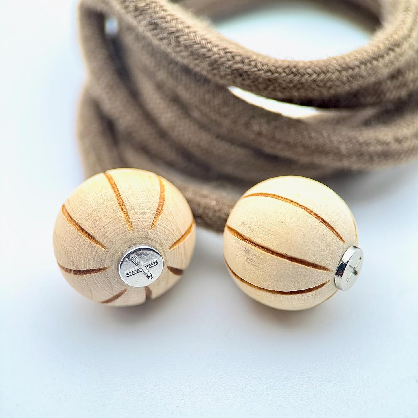 HOODIE CHARMS – Série RAW WOOD – Perle pour Cordon de Hoodie - Hoodie Charms - Canyon Lines