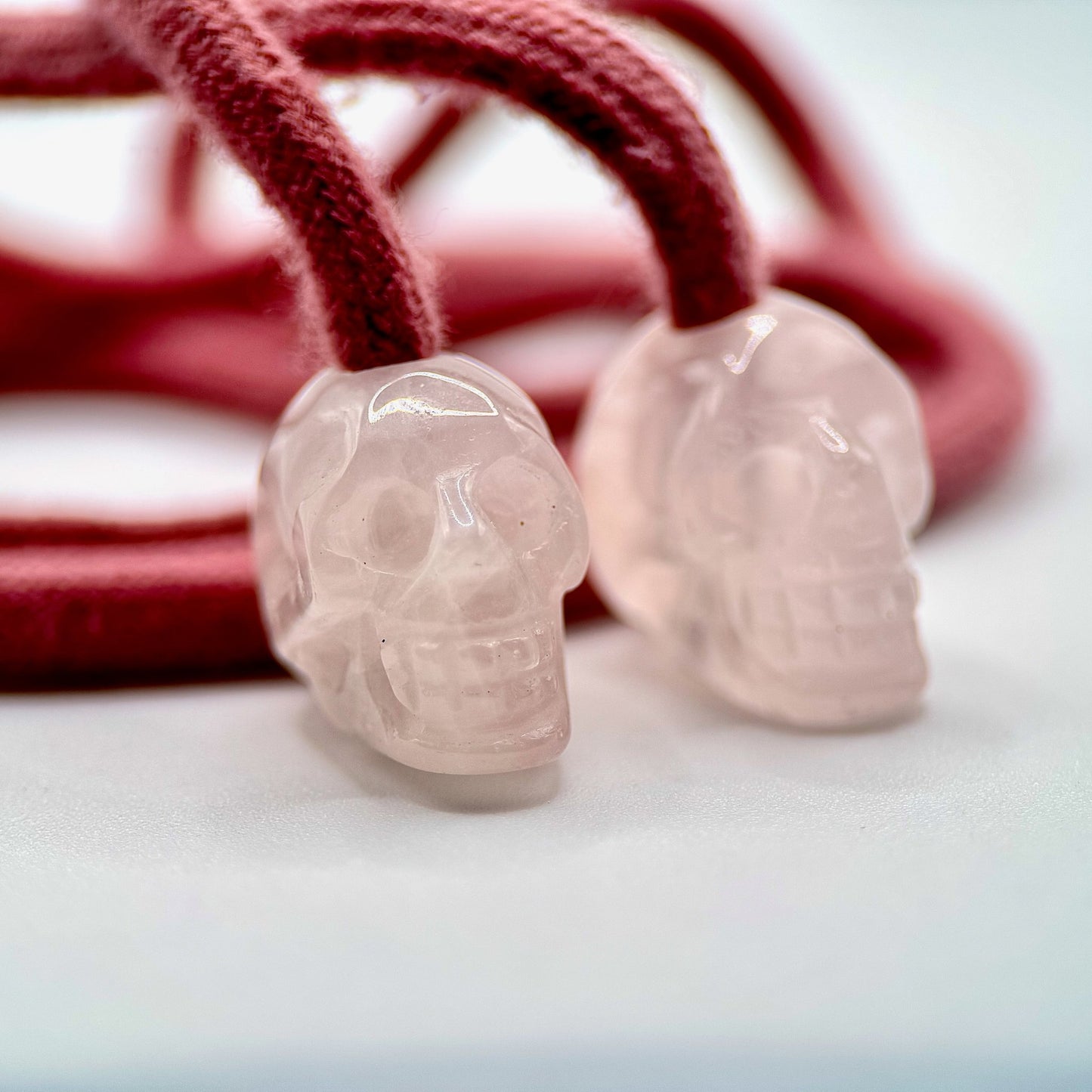 HOODIE CHARMS - Série Skull Stones – Perle pour Cordon de Hoodie - Hoodie Charms - Quartz Rose