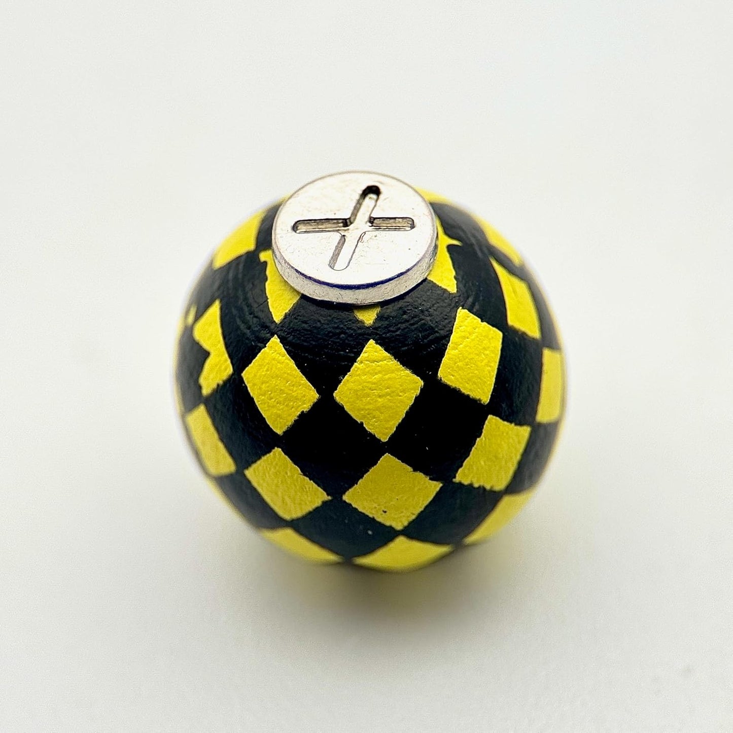 HOODIE CHARMS – Série Wood Pop – Perle pour Cordon de Hoodie - Hoodie Charms - Golden Bloom – Fleur dorée et blanche