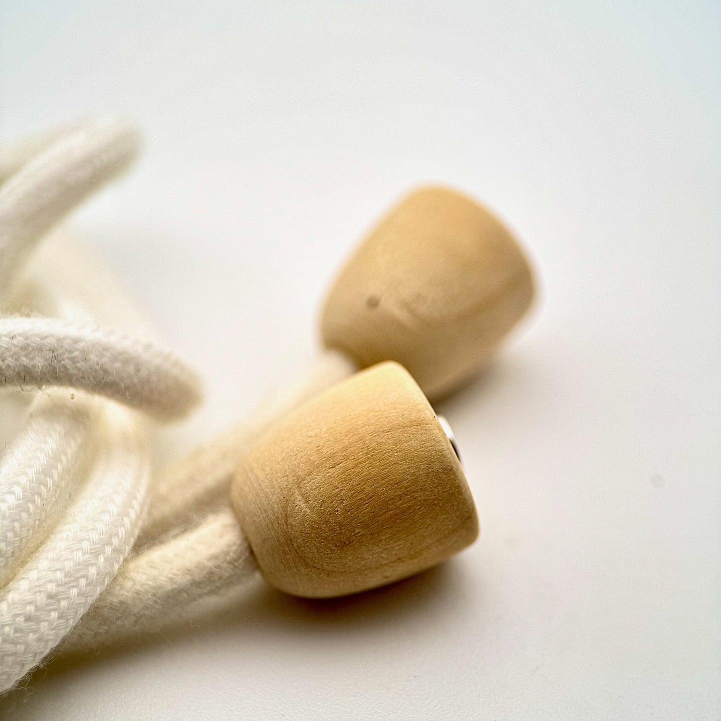 HOODIE CHARMS – Série Woody Shapes – Perle pour Cordon de Hoodie - Hoodie Charms - Woody Bullet