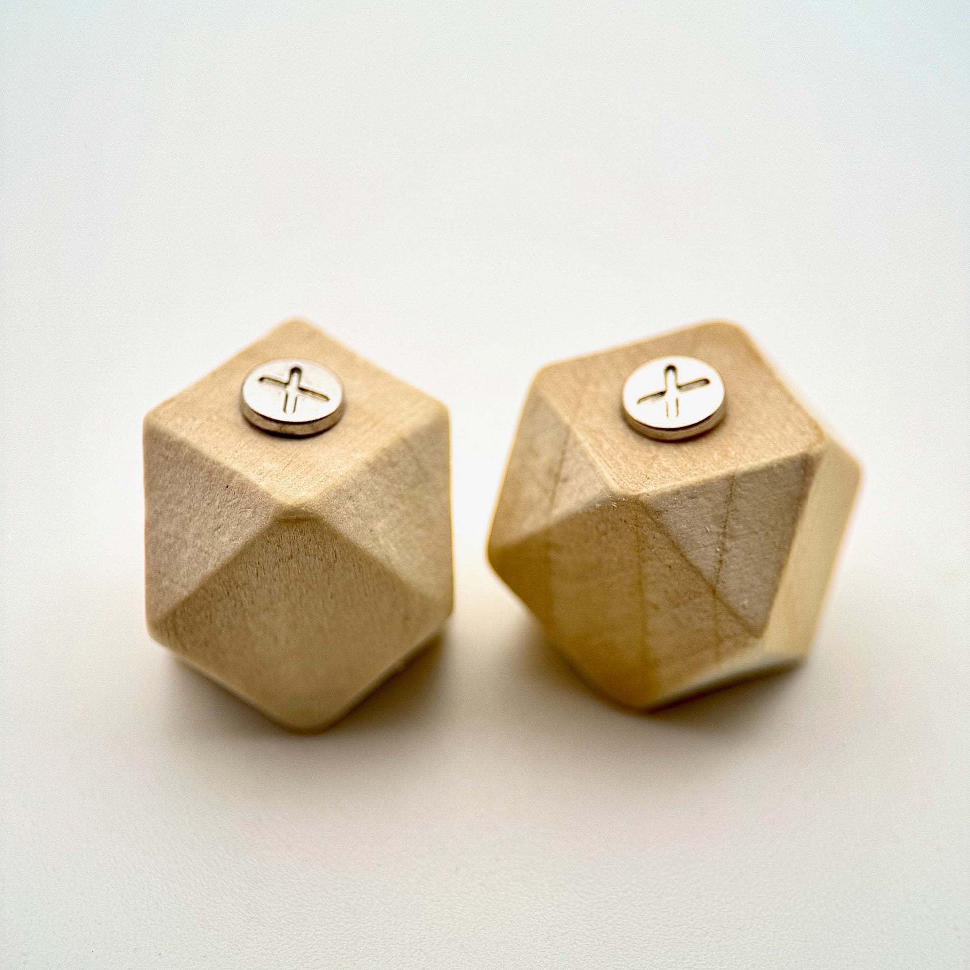 HOODIE CHARMS – Série Woody Shapes – Perle pour Cordon de Hoodie - Hoodie Charms - Woody Cube